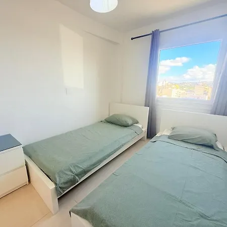 La Perla 3 Bedrooms In Κάλπε