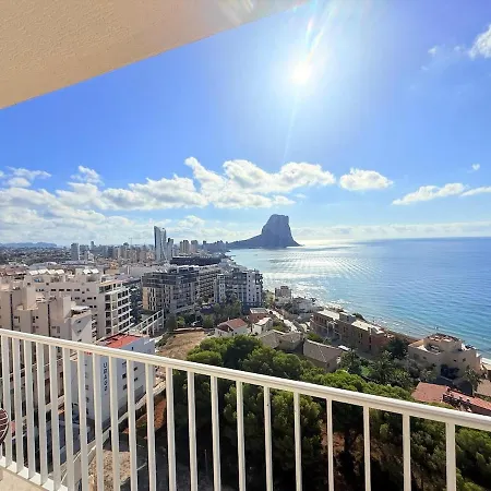 La Perla 3 Bedrooms In