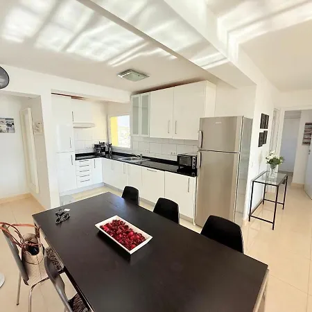 Διαμέρισμα La Perla 3 Bedrooms In Κάλπε