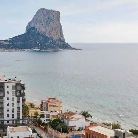 La Perla 3 Bedrooms In *